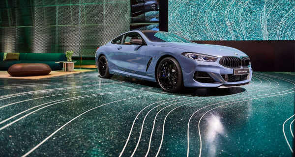 汽车4S店，汽车展厅